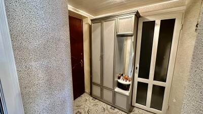 Կոդ BA-9828  Վաճառվում է բնակարան