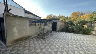 Կոդ AA-2266   Վաճառվում է առանձնատուն