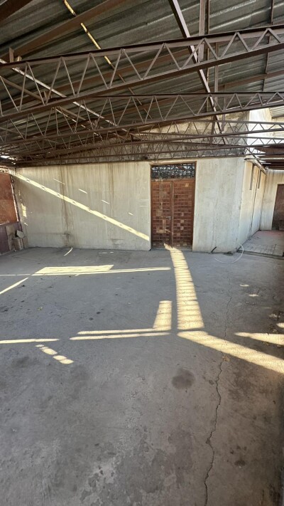 Կոդ AA-8822   Վաճառվում է երկհարկանի առանձնատուն