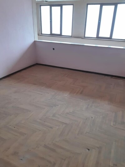 Կոդ BA-8045  Վաճառվում է բնակարան