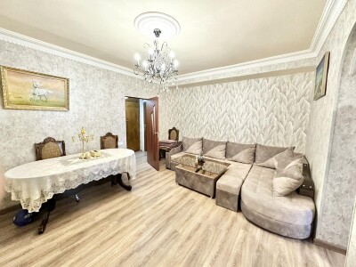 Կոդ BS-5819   Վաճառվում է բնակարան