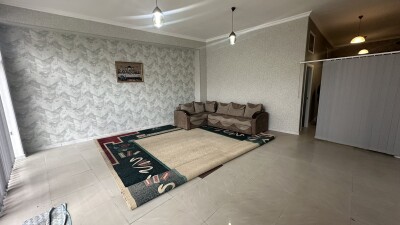 Կոդ AE-0682   Վաճառվում է առանձնատուն