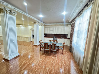 Կոդ 711 Վարձով է տրվում բնակարան