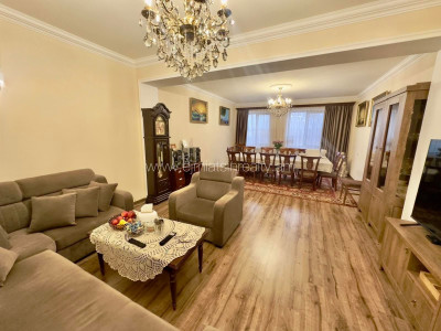 Կոդ  AA-0957   Վաճառվում է առանձնատուն