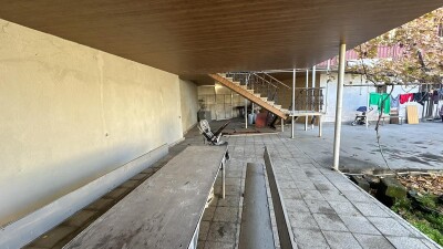 Կոդ AA-8822   Վաճառվում է երկհարկանի առանձնատուն