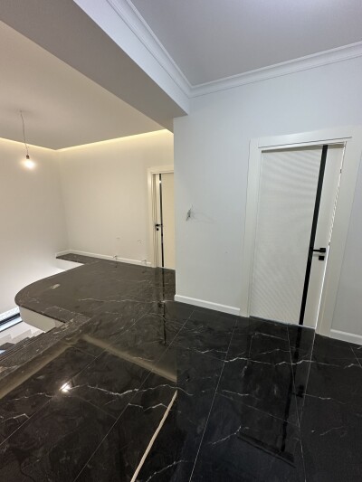 Կոդ AA-0304  Վաճառվում է  նորակառույց առանձնատուն