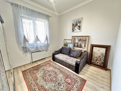 Կոդ AS-2222  Վաճառվում է առանձնատուն