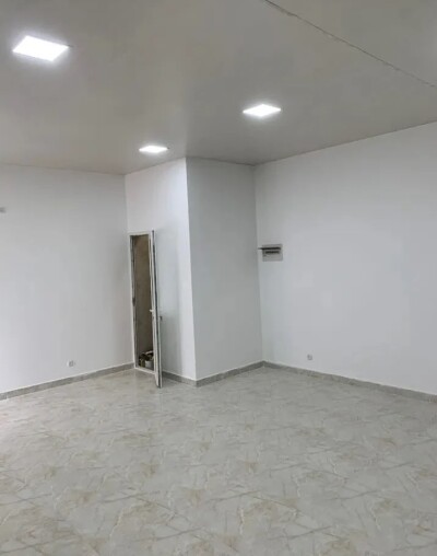 Կոդ KS-0923  Վաճառվում է Նորակառույց կոմերցիոն տարածք