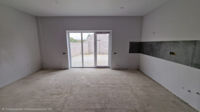 Code AV-2310 House for sale