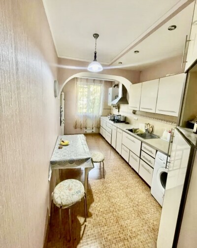 Կոդ BA-2707  Վաճառվում է բնակարան