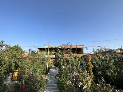 Կոդ AE-6001  Վաճառվում է նորակառույց առանձնատուն