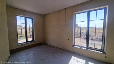 Code AV-0345 House for sale