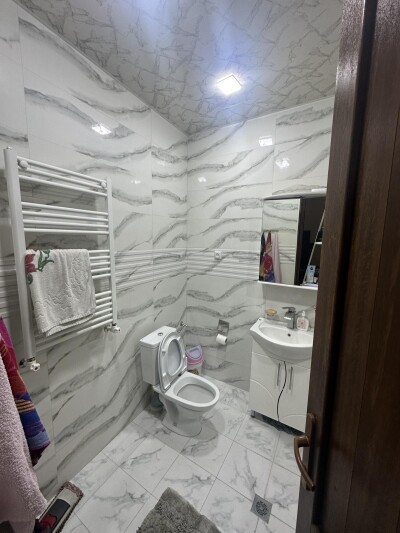 Կոդ AA-8402  Վաճառվում է առանձնատուն