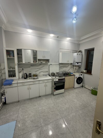 Կոդ AA-8402  Վաճառվում է առանձնատուն