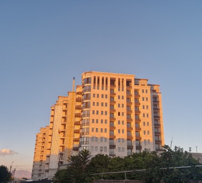 Կոդ BE-8077  Վաճառվում է բնակարան