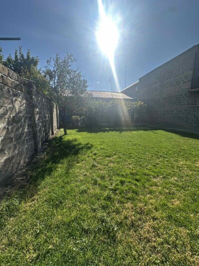 Կոդ AE-0053   Վաճառվում է առանձնատուն