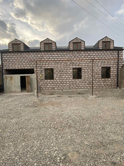 Code AA-9953 House for sale
