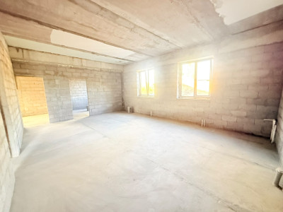 Code AM-0277 House for sale