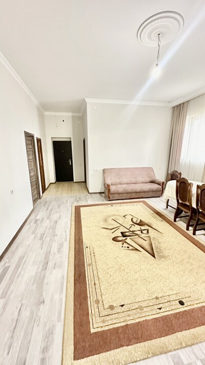 Կոդ AA-0800  Վաճառվում է առանձնատուն