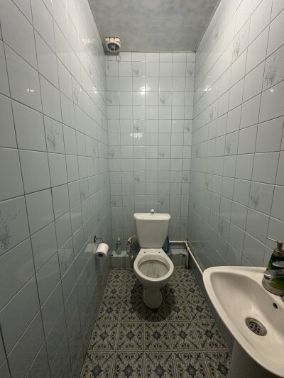 Կոդ AE-5701  Վաճառվում է երկհարկանի առանձնատուն