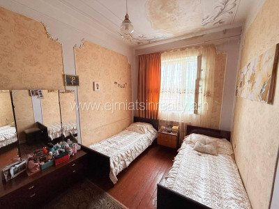 Code AA-4036 House for sale