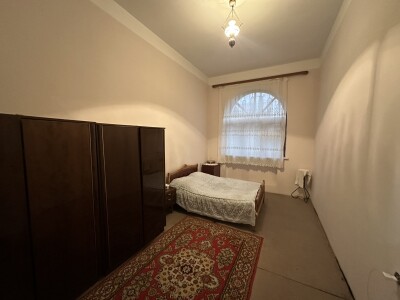 AA-1973  Վաճառվում է առանձնատուն