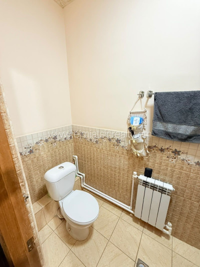 Code AA-4036 House for sale
