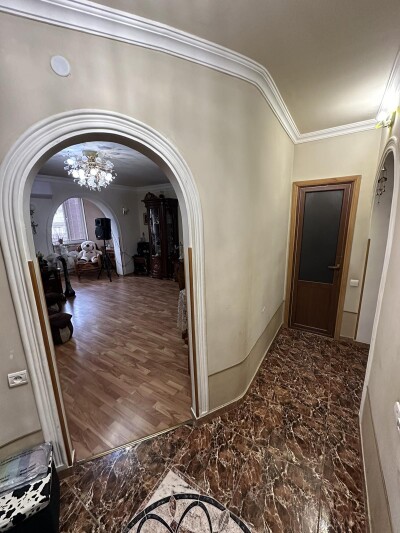 Կոդ BA-0023  Վաճառվում է բնակարան