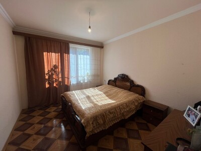 Կոդ BA-7971  Վաճառվում է բնակարան