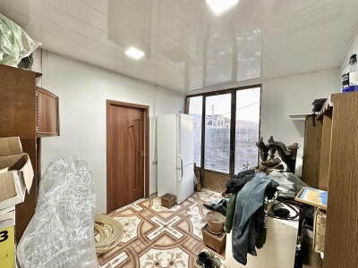 Կոդ KS-0330  Վաճառվում է Բիզնես տարածք