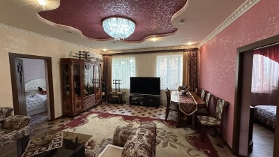 Կոդ AA-6435  Վաճառվում է  առանձնատուն