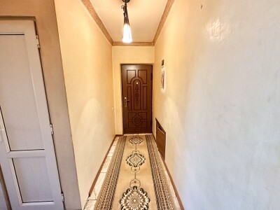 Կոդ BS-4082  Վաճառվում է բնակարան