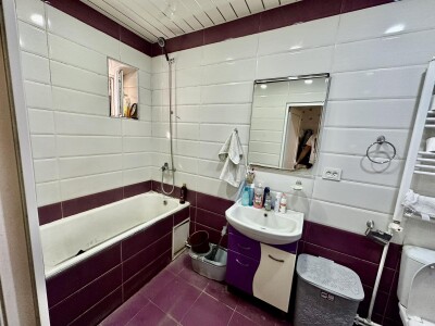 Կոդ AA-0087   Վաճառվում է առանձնատուն