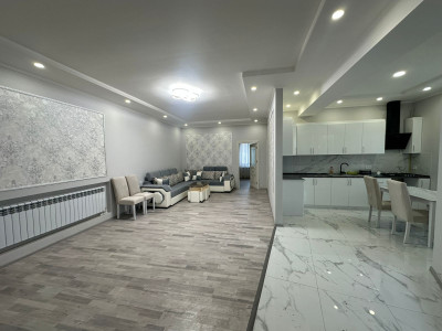 Կոդ AA-9535 Վաճառվում է առանձնատուն