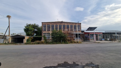 Код KV-3300 Продается коммерческое помещение