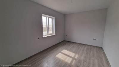 Code AV-2310 House for sale