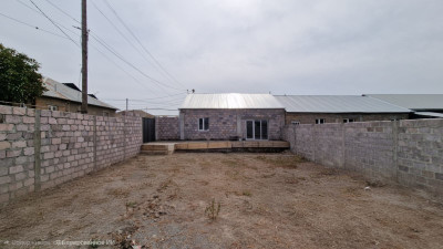 Code AV-2310 House for sale