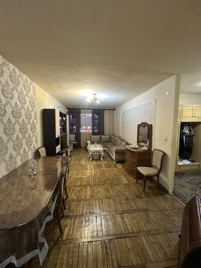 Կոդ BA-6333   Վաճառվում է բնակարան