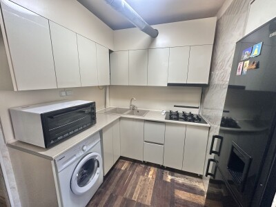 Կոդ BA-4488  Վաճառվում է բնակարան