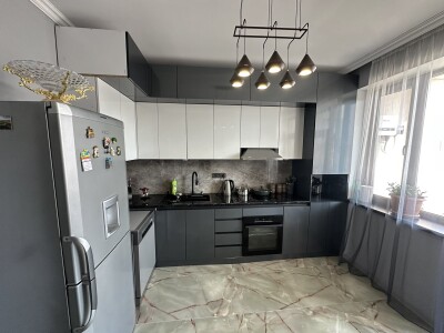 Կոդ AA-9948 Վաճառվում է առանձնատուն