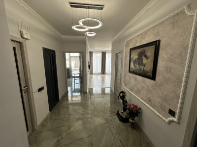 Կոդ AA-9948 Վաճառվում է առանձնատուն