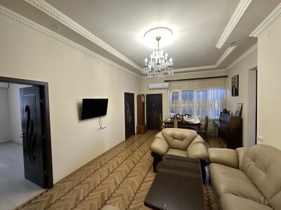 Code AA-3635, a house for sale.