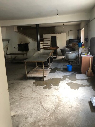 Code KE-8102 Commercial space for sale