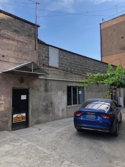 Code KE-8102 Commercial space for sale