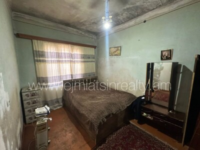 Code AA-7761, A house for sale.