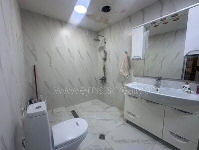 Code AA-0078, A house for sale.