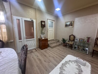 Code AA-0078, A house for sale.