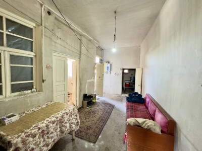 Code AA-2556, a house for sale.
