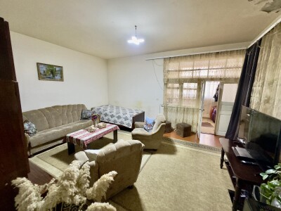 Code AA-2556, a house for sale.