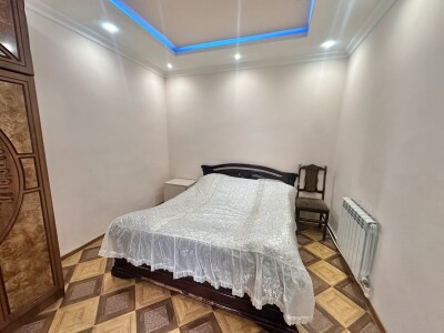 Code AA-3904, a house for sale.